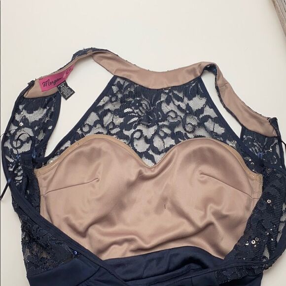 Morgan&Co Navy Blue Chiffon Laces Formal Long 
Dress - Picture 8 of 10